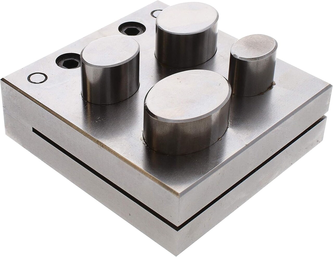 The Beadsmith Steel Disc Cutter Set Includes 4 Punches & Die. Tool for Cutting Corners from: 1/4", 1/2" & 1" Curves & 3/16" x 3/4" Oval Slot Punch. Use Soft Metal Sheet up to 20-24 Gauge & Thinner